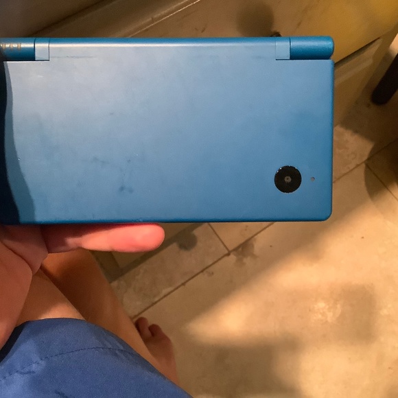 Nintendo - Picture 1 of 4